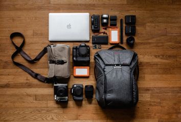 best-tech-organizer-bags-to-protect-your-gadgets